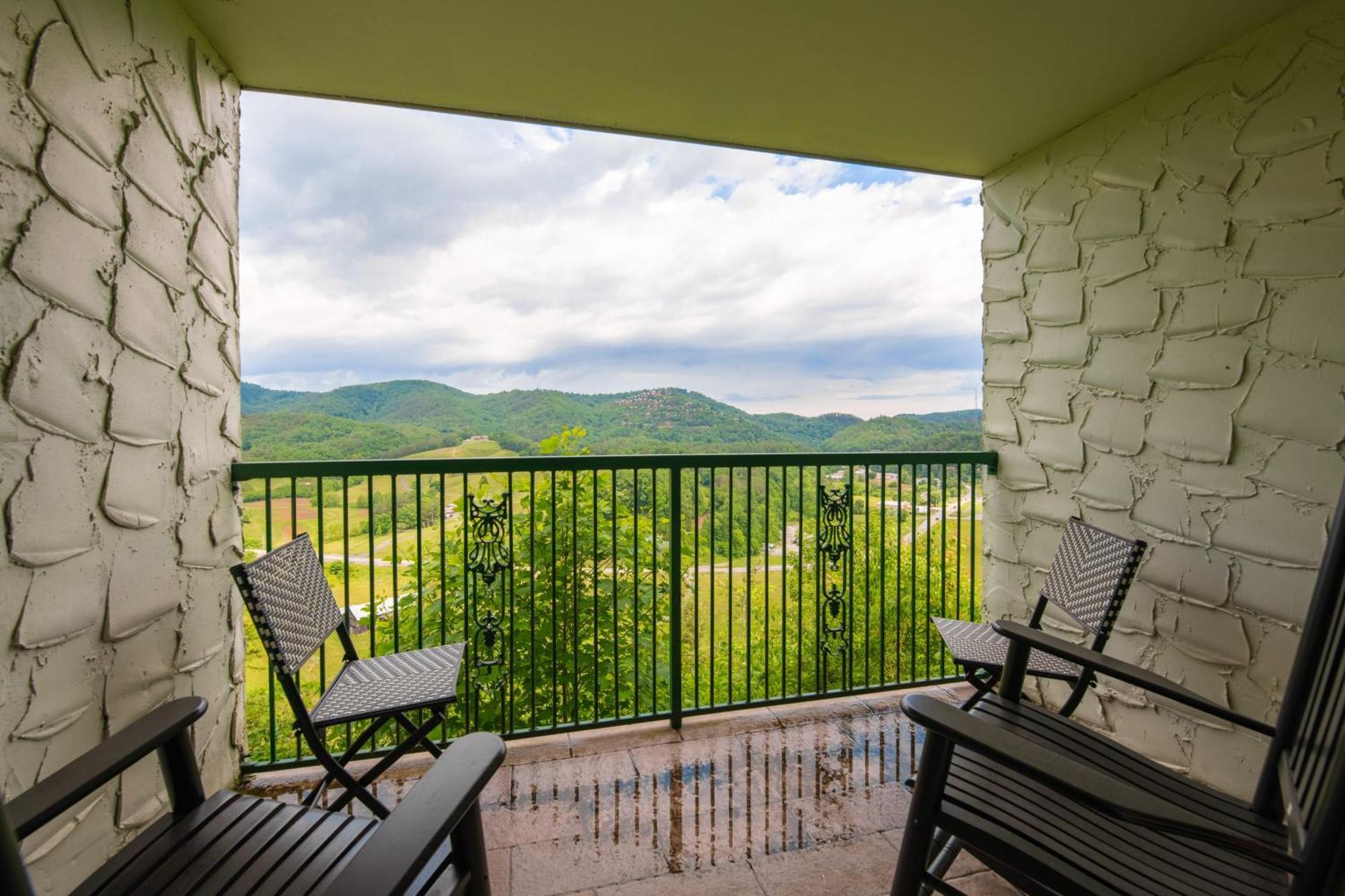 세비어빌 Mountain Views At Dolly'S Castle Unit 3 빌라 외부 사진