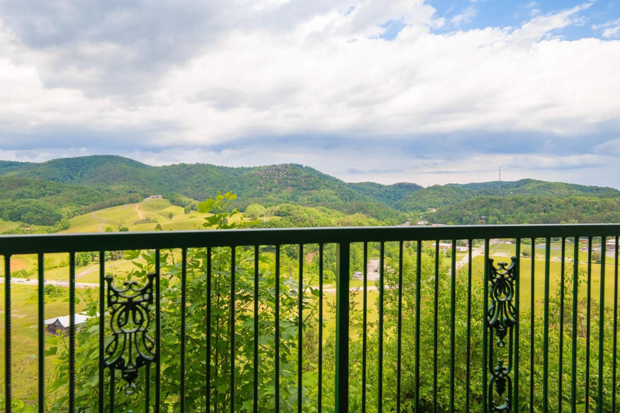 세비어빌 Mountain Views At Dolly'S Castle Unit 3 빌라 외부 사진